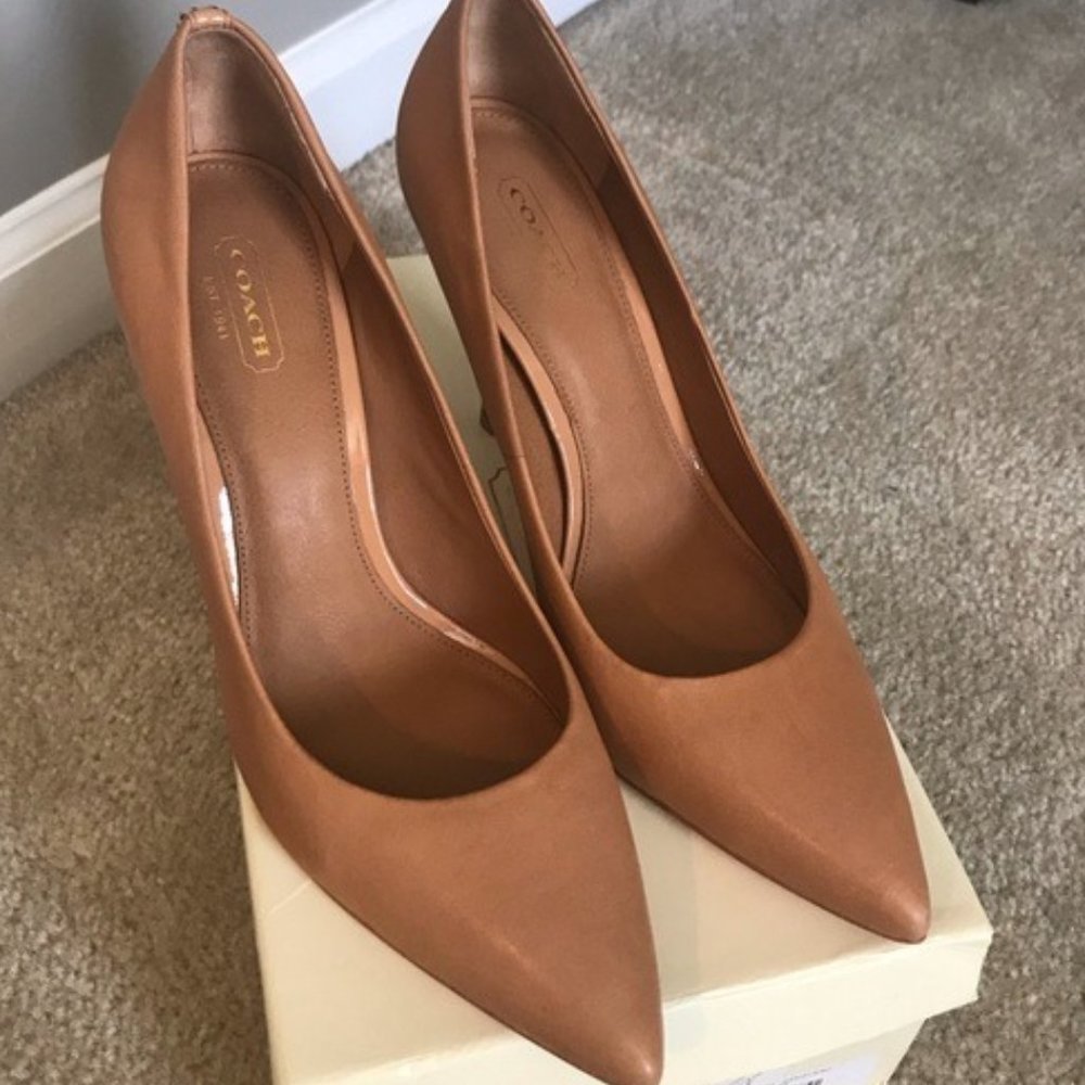 Coach Ellin Sheep Leather Pumps - Sz 10